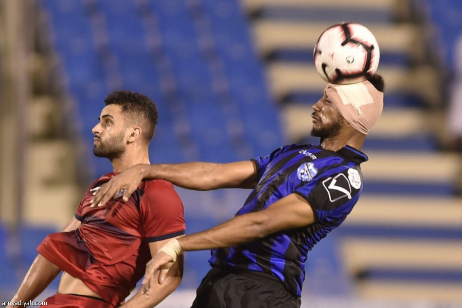 دوري الأولى: الشعلة يواصل التفوق.. وضمك يهزم العروبة