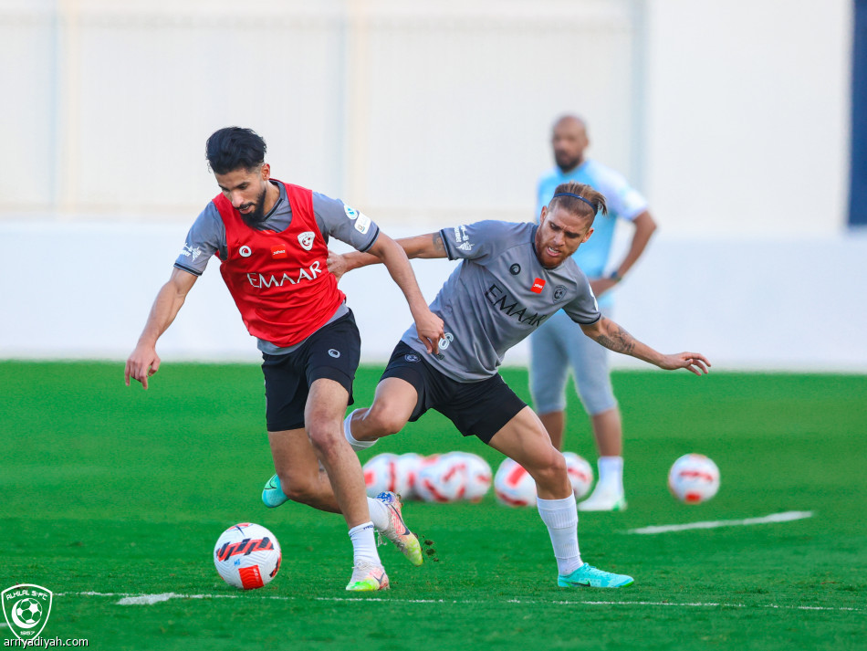 الهلال.. جارديم يكافئ الأساسيين في مباراة النصر
