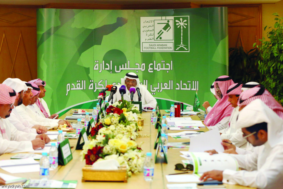 بانصر والصقير يديران انتخابات الاتحاد السعودي