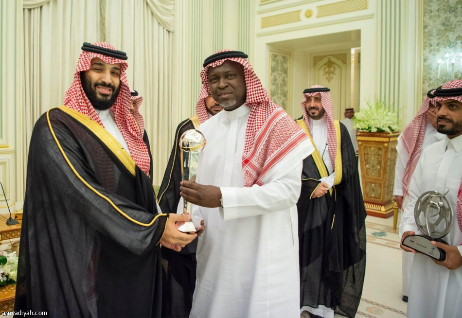 ولي العهد‬⁩ يستقبل أبطال آسيا