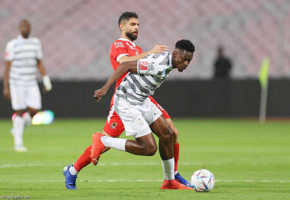 في الشرائع..
الوحدة لا يعرف الخسارة