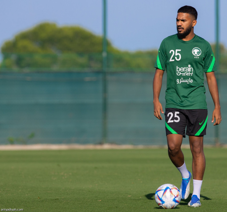 الأخضر.. رينارد يعتمد خطة كولومبيا