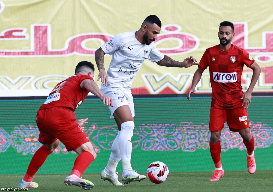 شافعي يعيد ضمك إلى الانتصارات