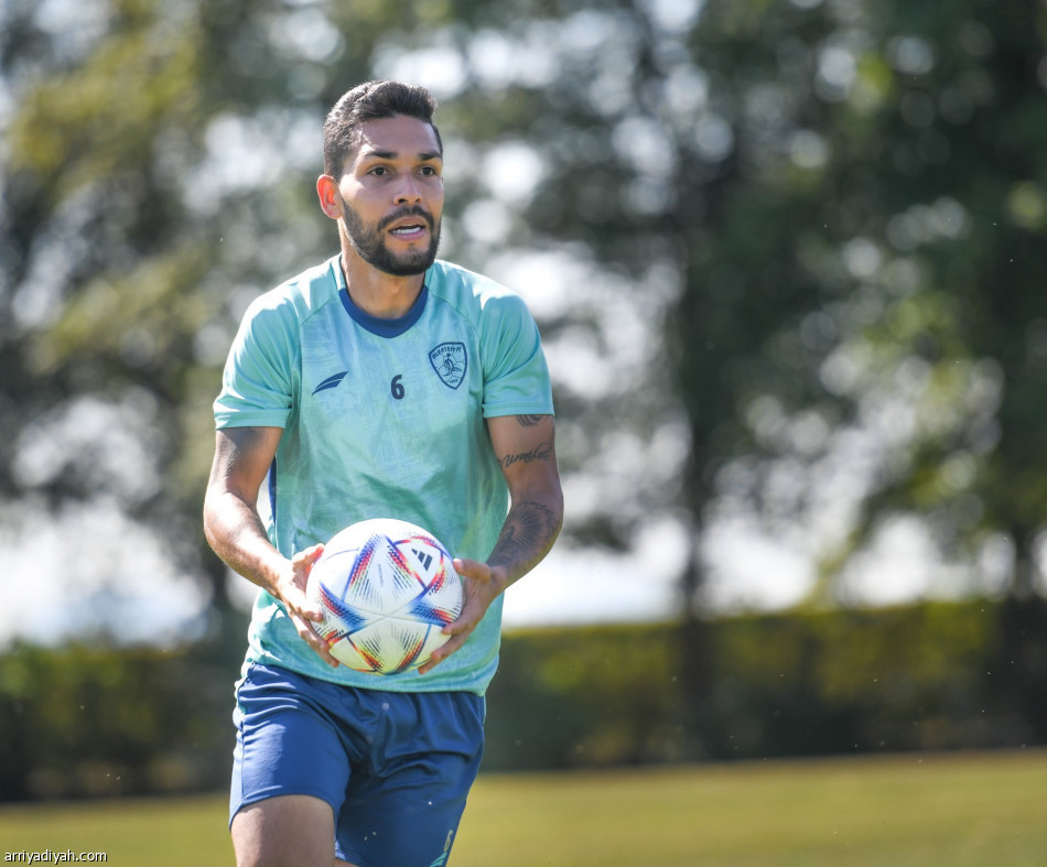 غدا.. الفتح يواجه شاختار مرتين