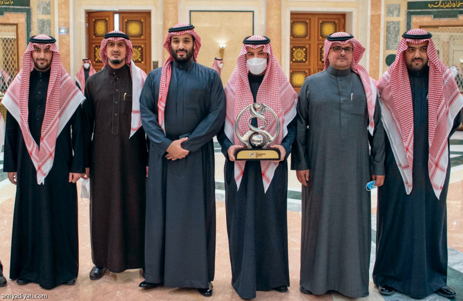 ولي العهد مهنئا الهلاليين:
جهدكم مقدّر.. والإنجاز للوطن