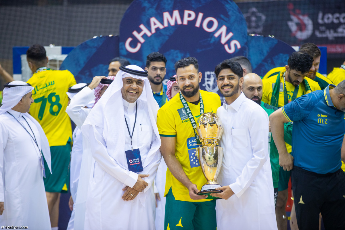 الخليج.. بطولة رابعة