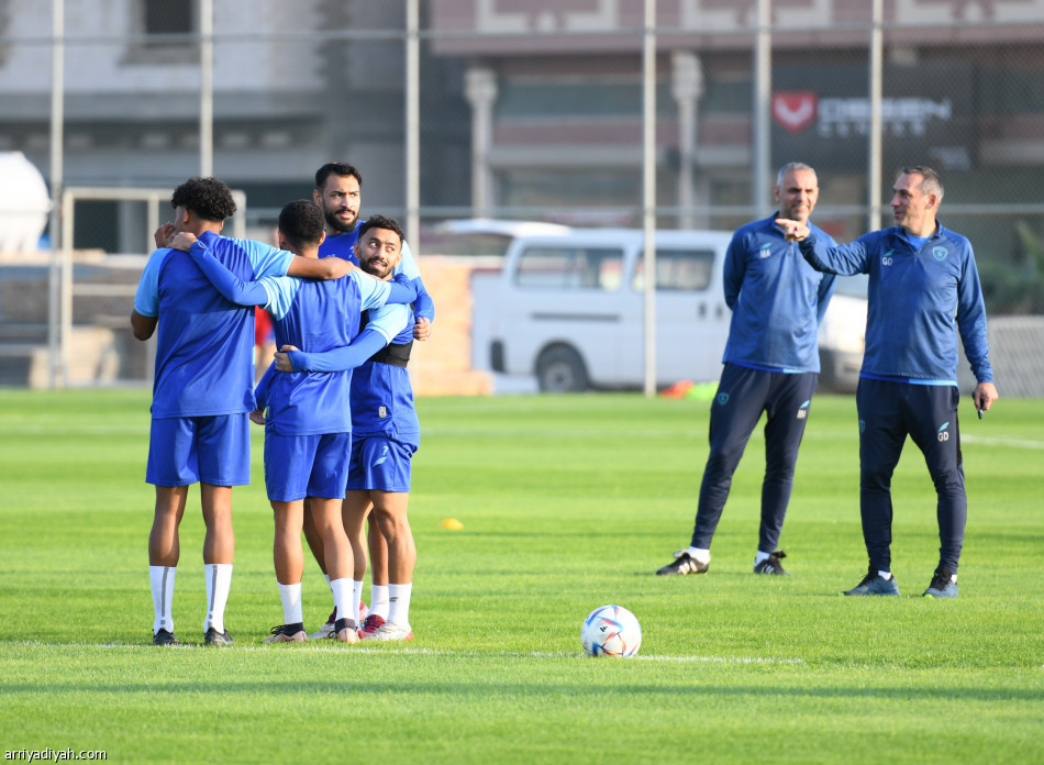 الفتح.. باتنا وسعدان يغادران إلى الدوحة