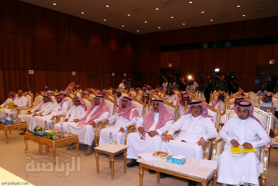ديون النصر تتجاوز ٢٠٥ ملايين ريال