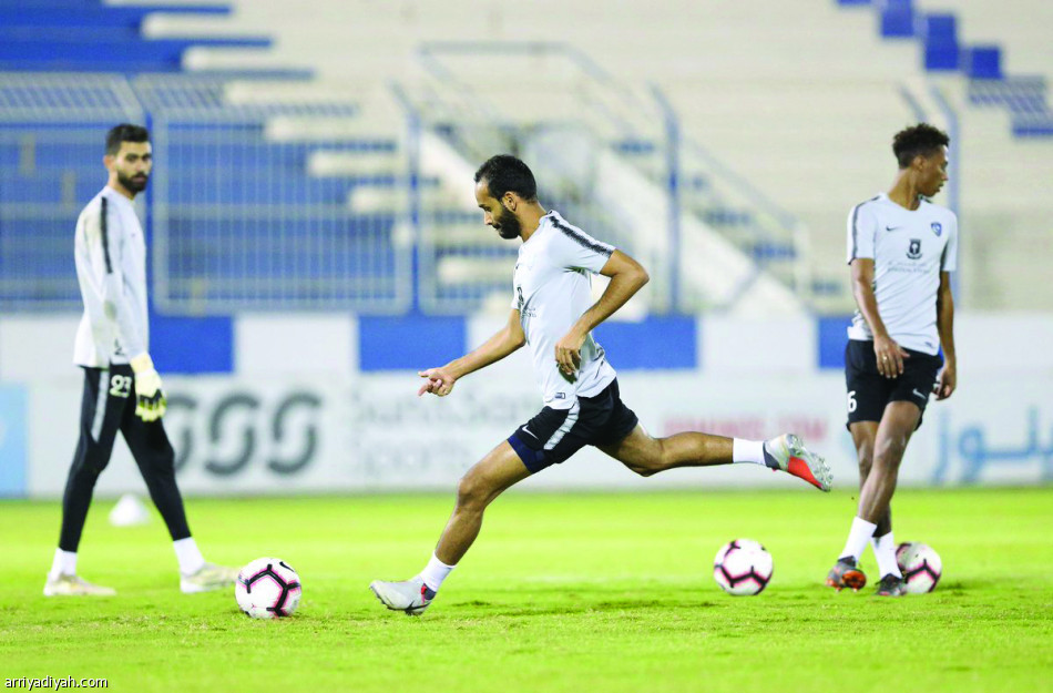 عموري 
يربك خطة البرتغالي