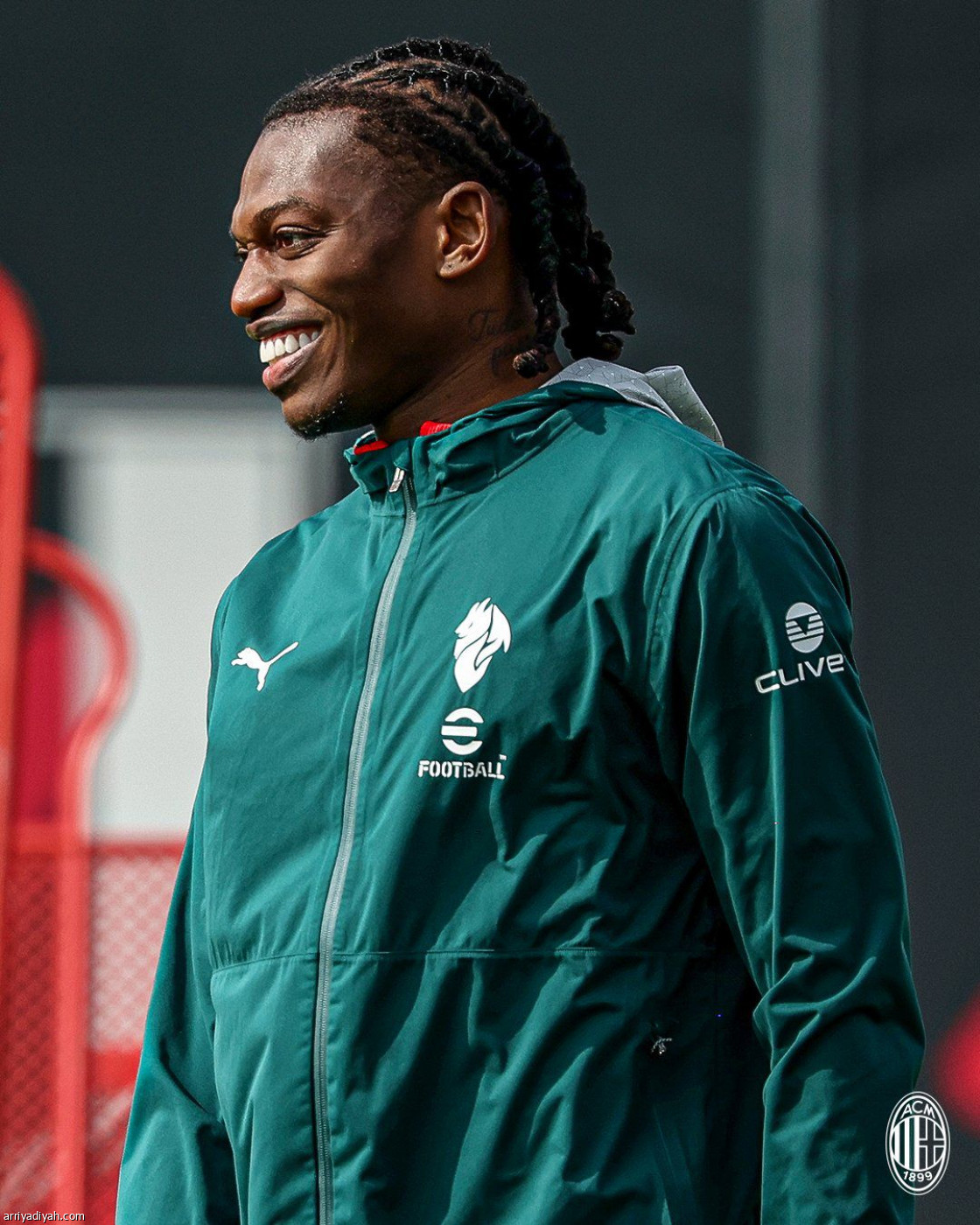 ميلان.. جري وتسديد