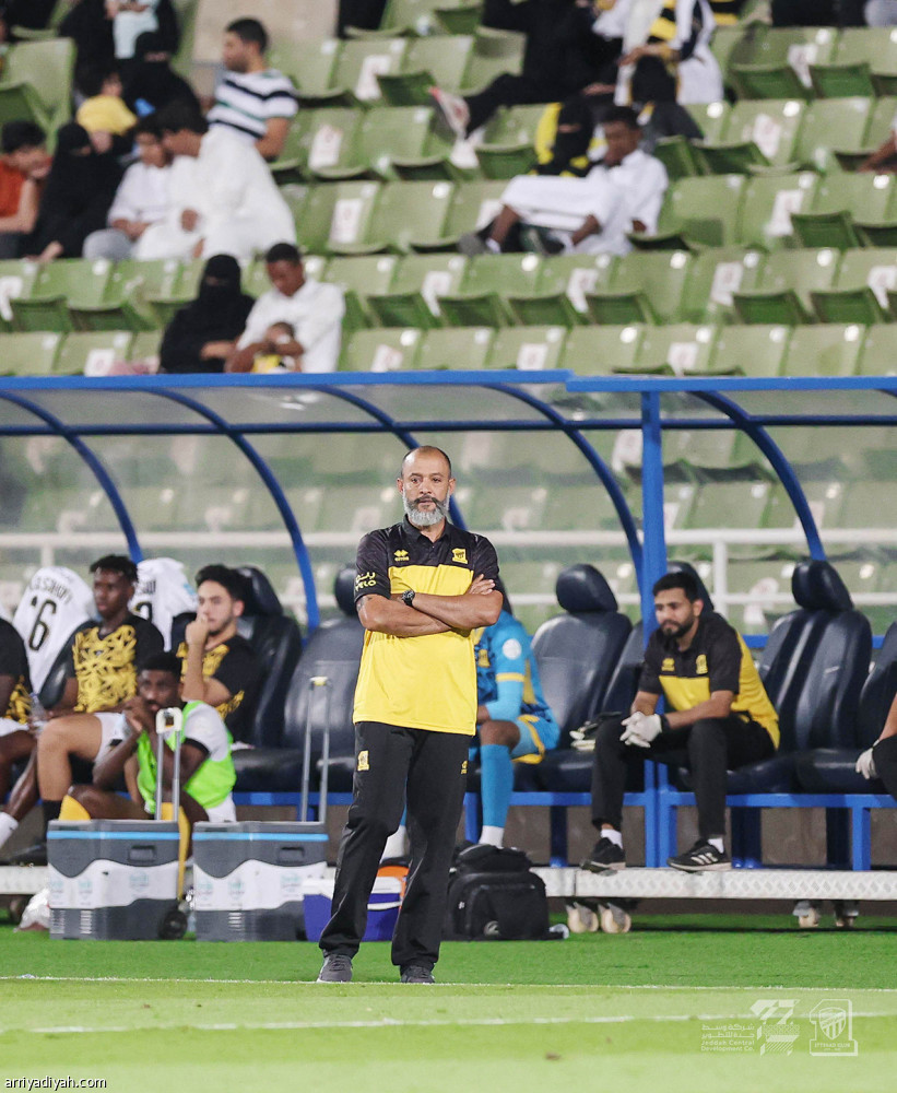 بسيناريو 2014
الاتحاد يقهر الرائد