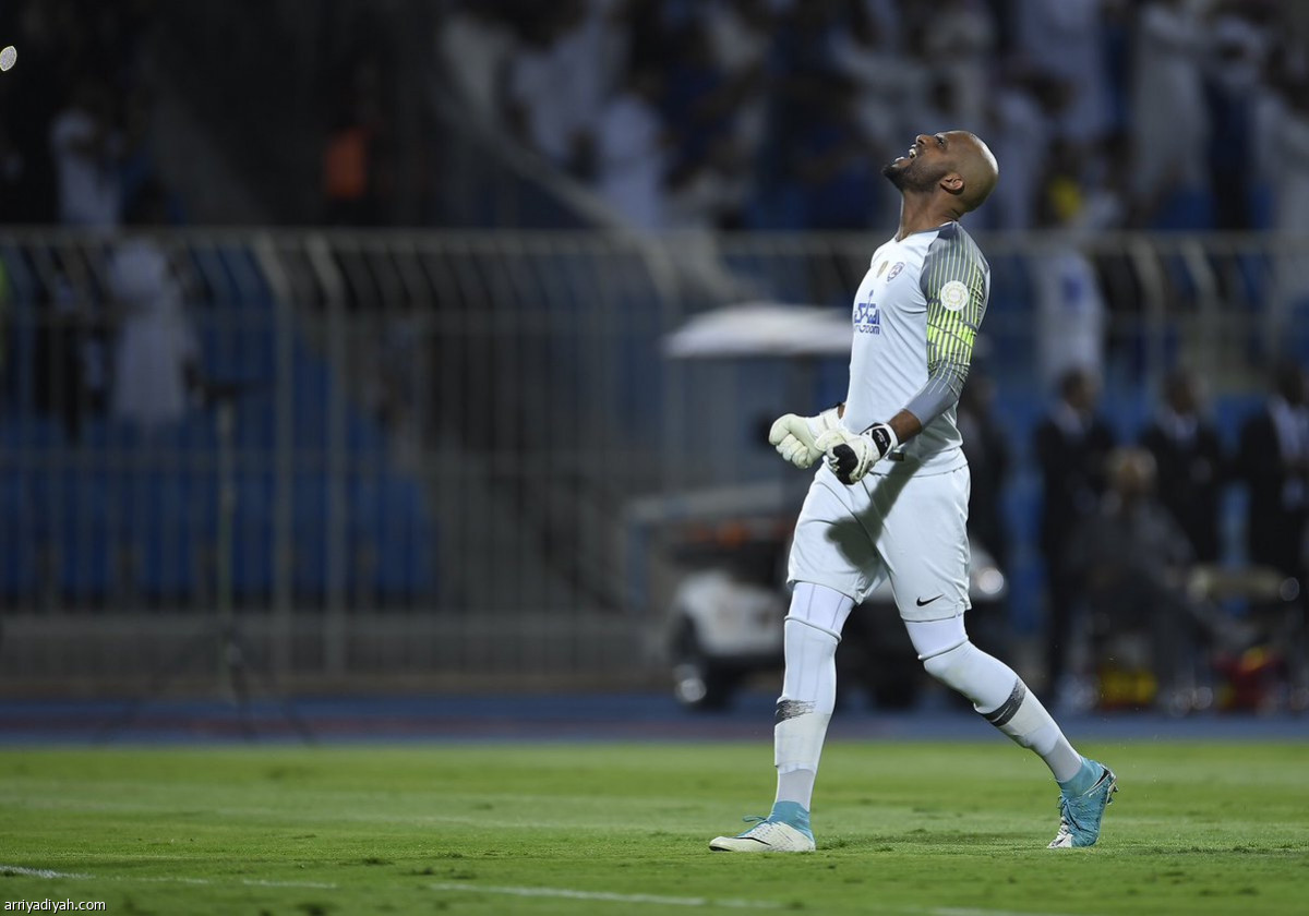 الهلال يطارد النصر