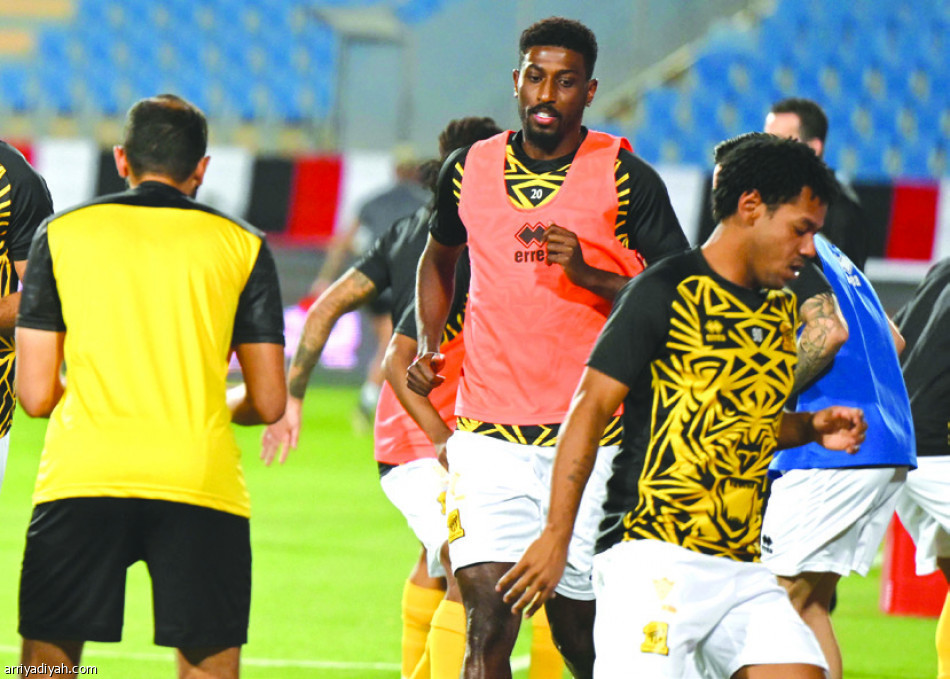 كورونادو يصنع نصف
أهداف حجازي