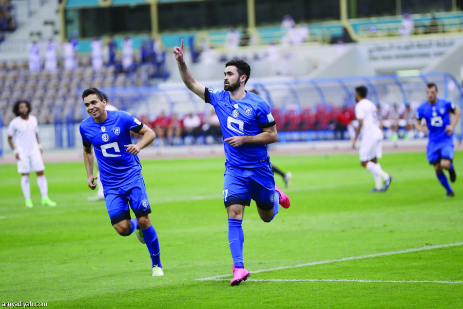 10 محطات قادت الهلال إلى الدوري