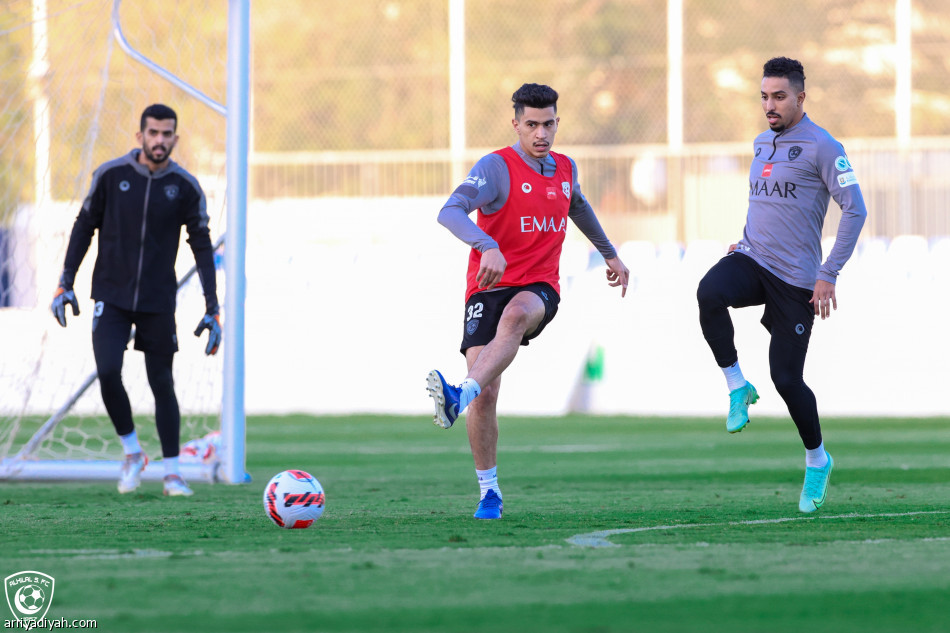 البليهي يٌكمل صفوف الهلال