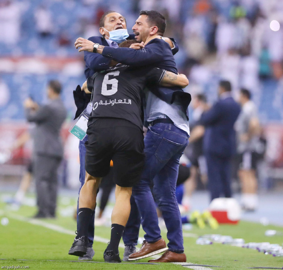 بدوري ثالث على التوالي
الهلال يسطر التاريخ