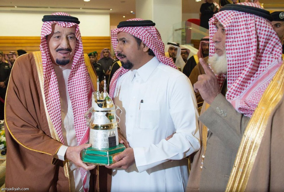 خادم الحرمين الشريفين يرعى المهرجان السنوي الكبير لسباق الخيل على كأس المؤسس