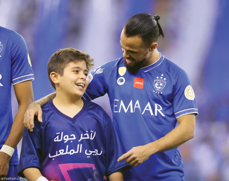 بدوري ثالث على التوالي
الهلال يسطر التاريخ