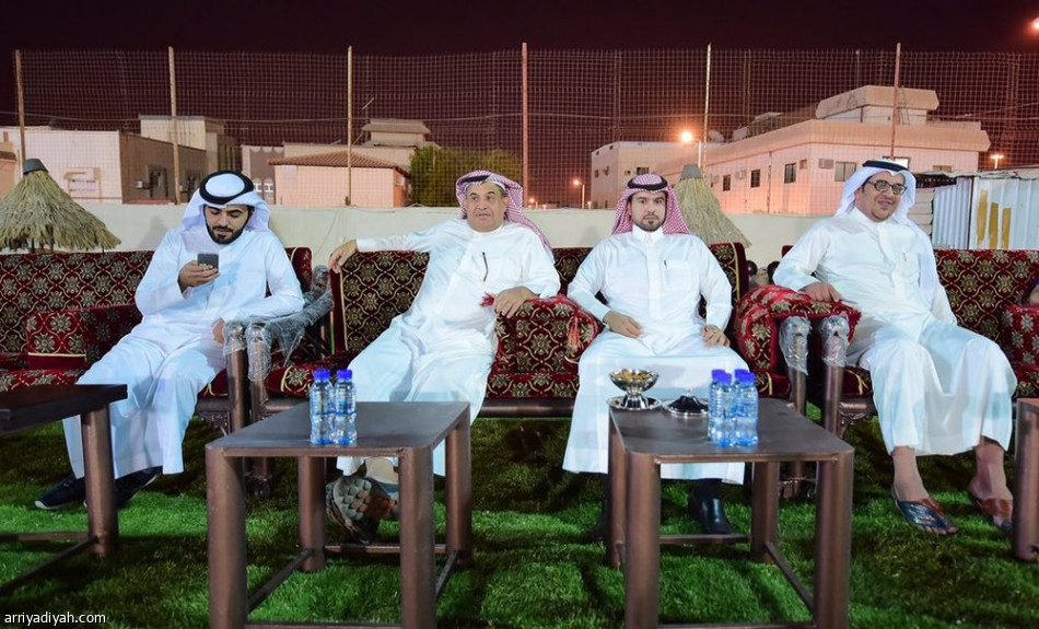 التعاون يواصل تدريباته في الصالة الرياضية