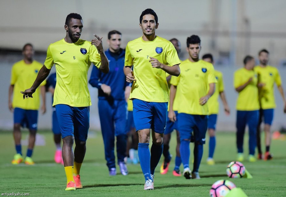 الشمري يعود لتدريبات التعاون