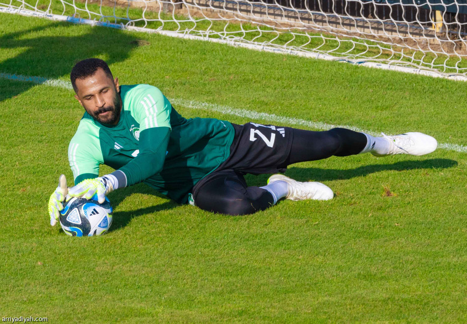 20 عاما.. 
مانشيني لا يخسر البدايات