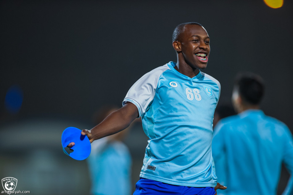 دياز يريح ماريجا قبل استقلول