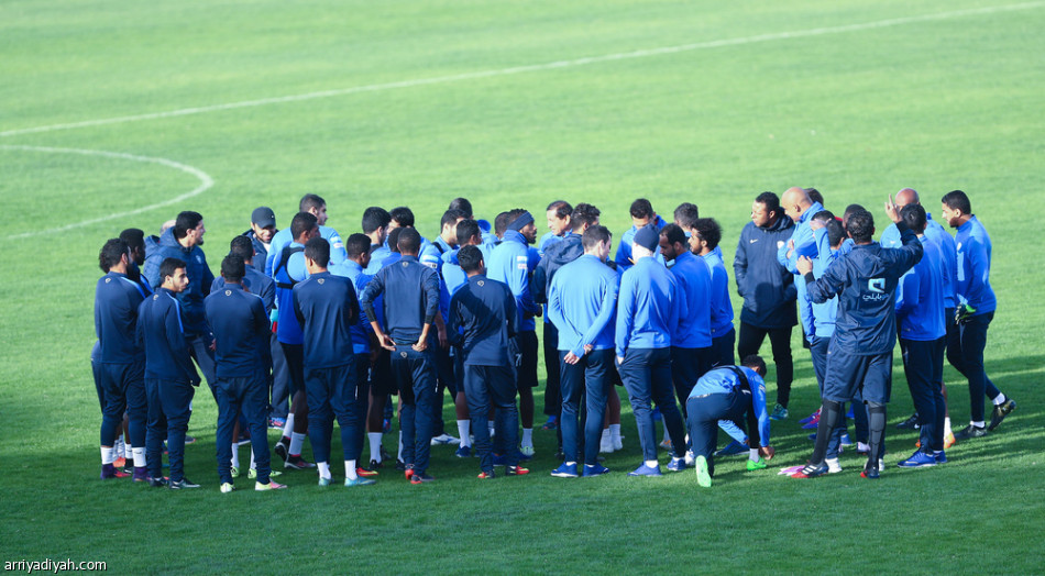 التهاب يحرم العابد من تدريبات الهلال