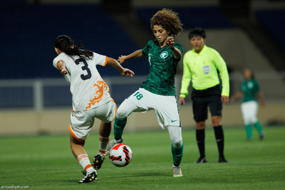 أخضر السيدات يقتنص تعادل بوتان