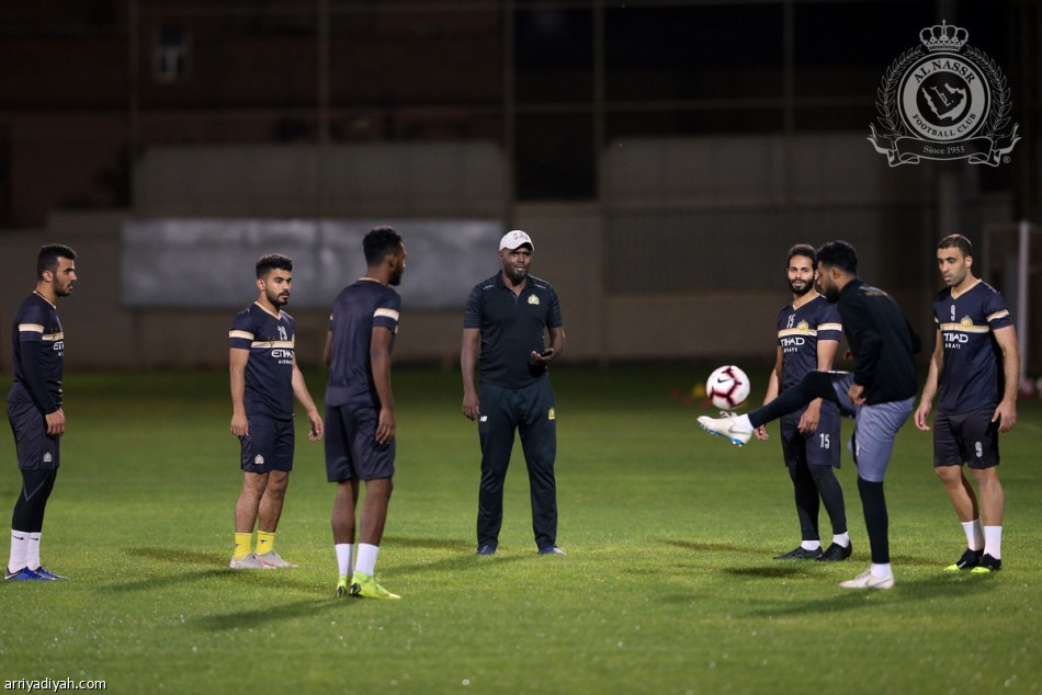 هوساوي والسهلاوي ينعشان تدريبات النصر