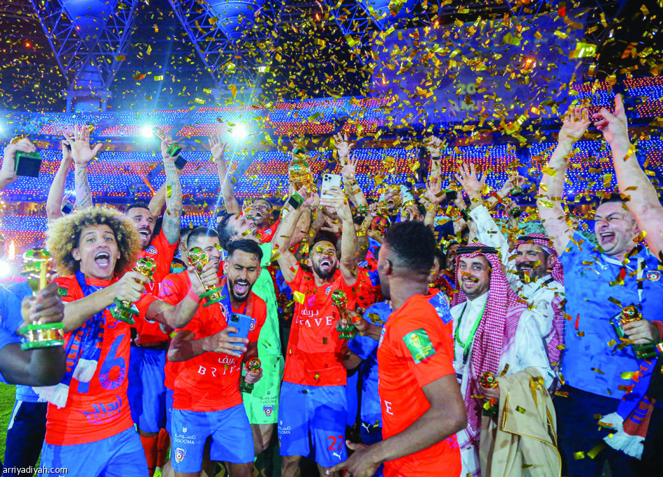 رازوفيتش.. يكسر عناد الخليج