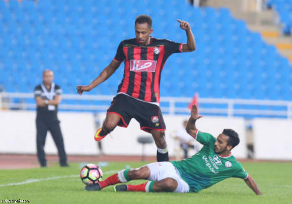 الرائد يواصل صحوته ويسقط الاتفاق بثنائية