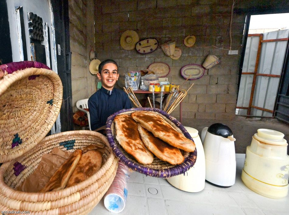 9 يحلمون 
باللقب الأول