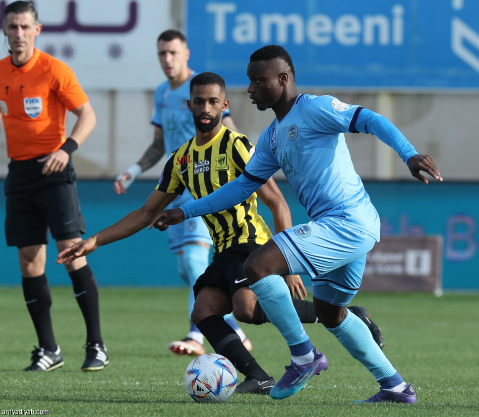 الاتحاد يزيد معاناة الباطن