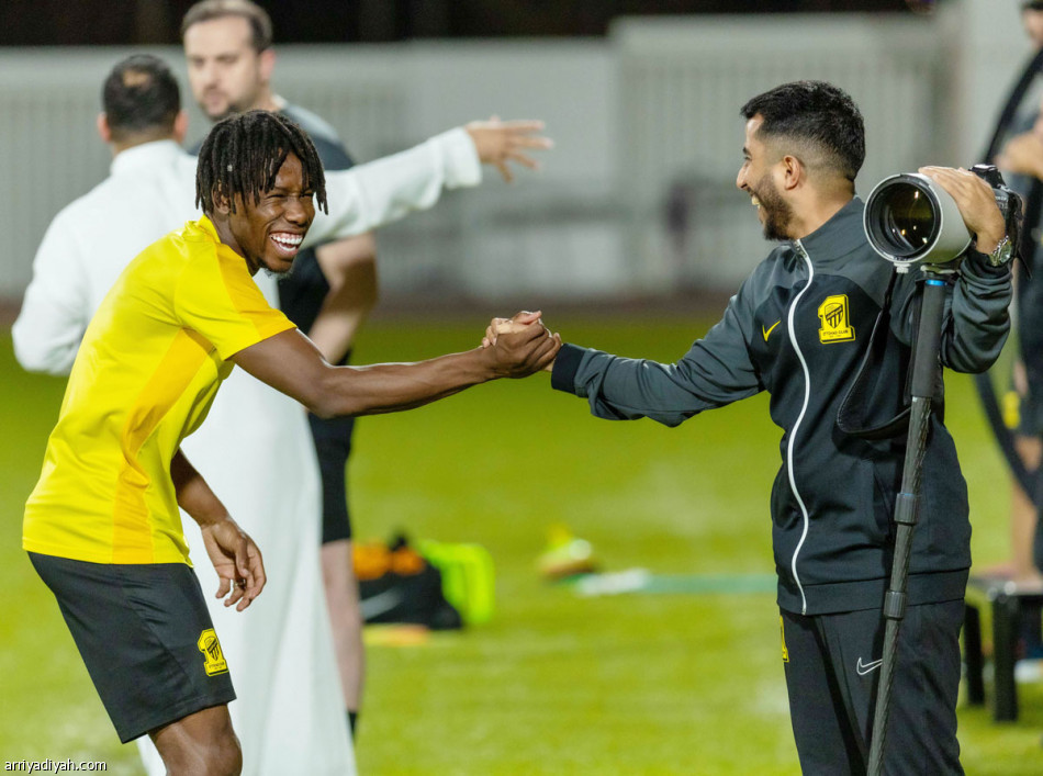 حمد الله 
يدخل حسابات جاياردو