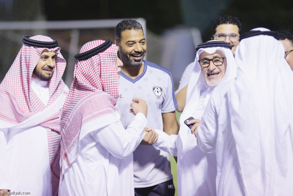 قدامى هجر
يستعرضون مهاراتهم