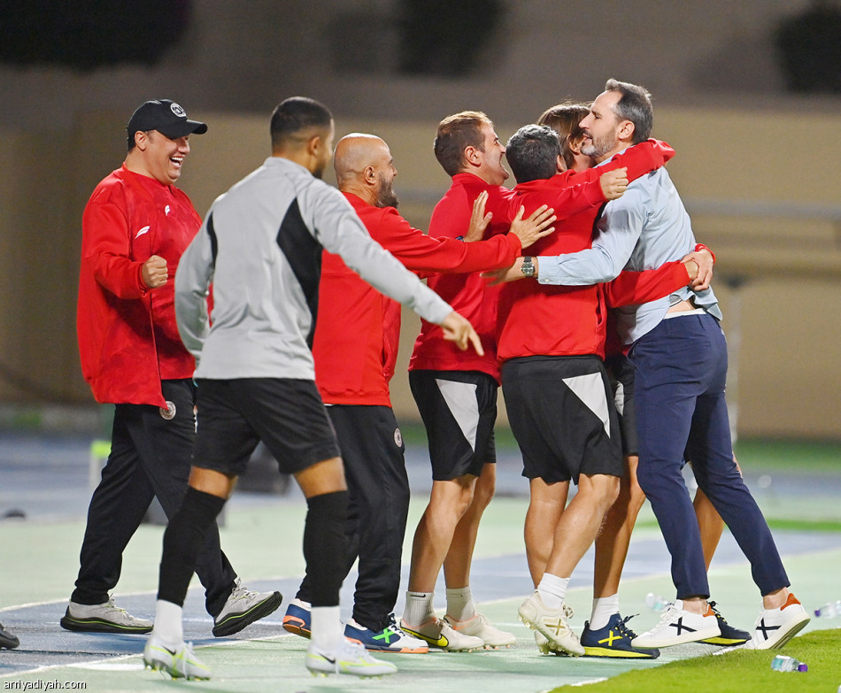 أسقط الفرسان.. 
الرائد يعيد ذكرى 2016