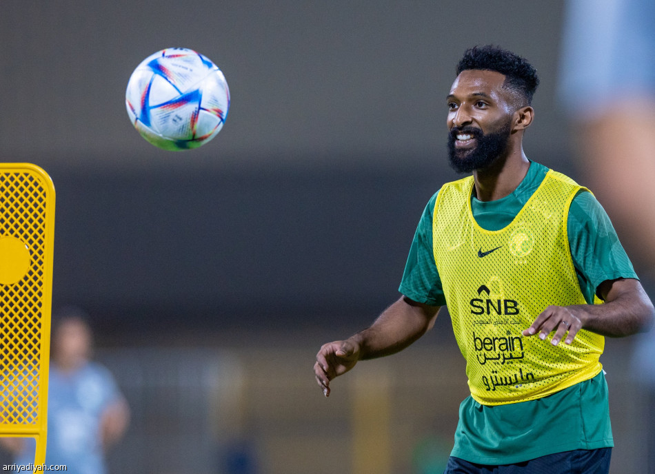 الأخضر.. الفرج يشارك في التدريبات الجماعية