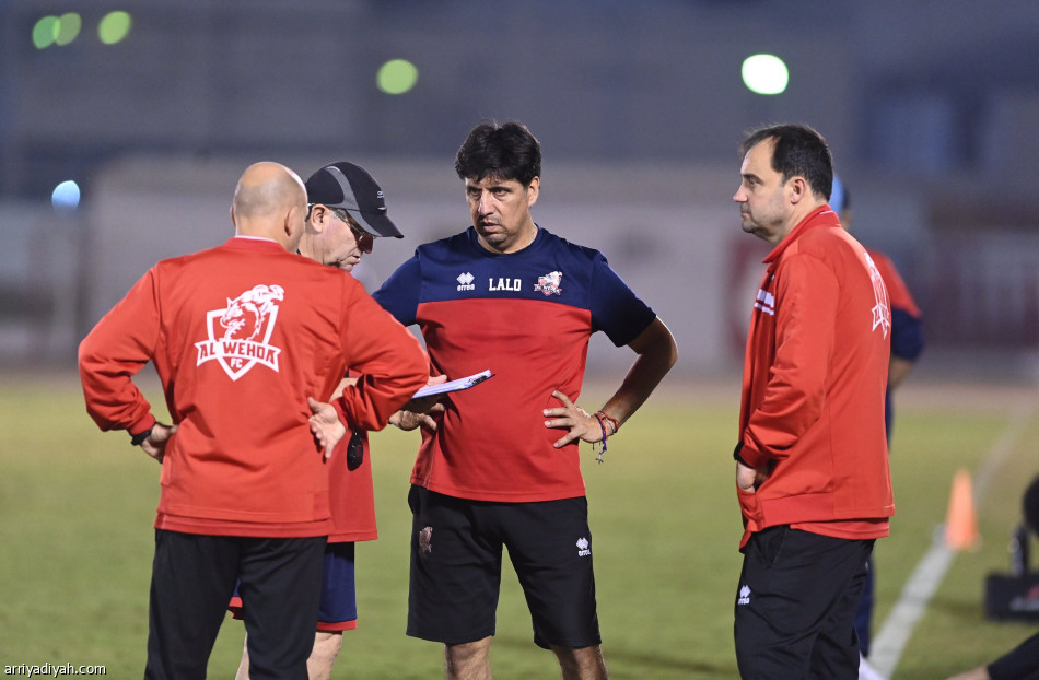 سييرا يجهز الوحدة للطائي بسلاح التسديد