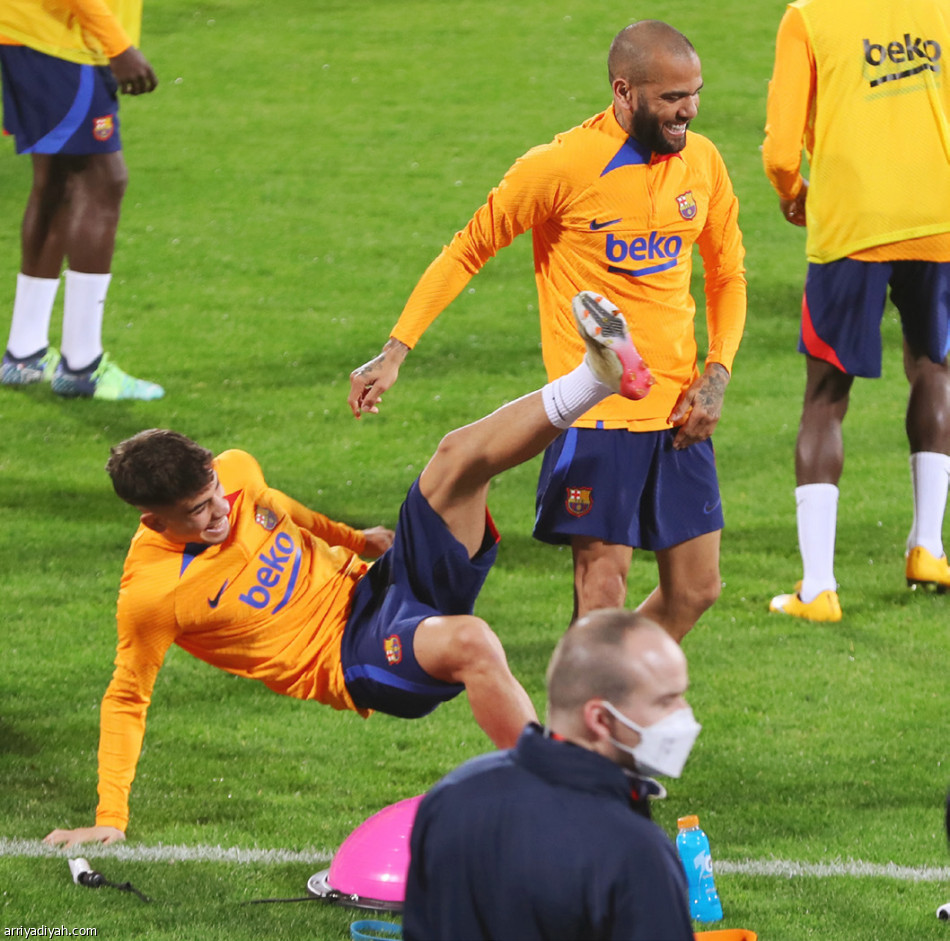 13 ينتظرون 
الكلاسيكو الأول في الدرة