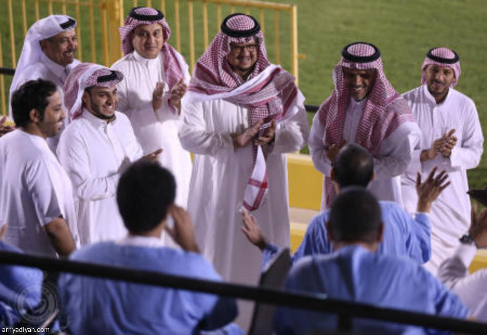 النصر يستقبل لاعبي المنتخب .. والعنزي مصاب