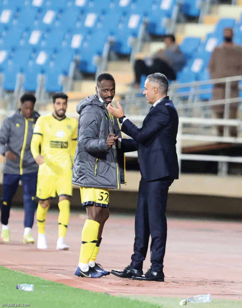 بعد 828 يوما.. 
التعاون ينتصر بثلاثية