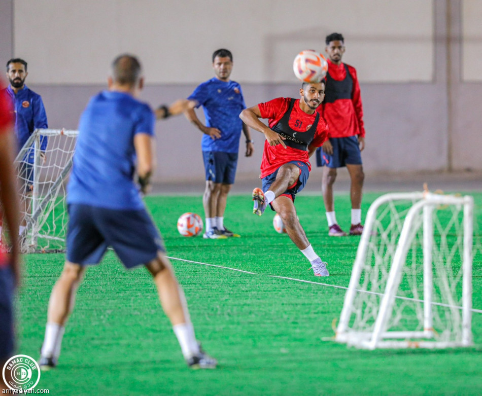 ضمك يعود باللياقة والتكتيك