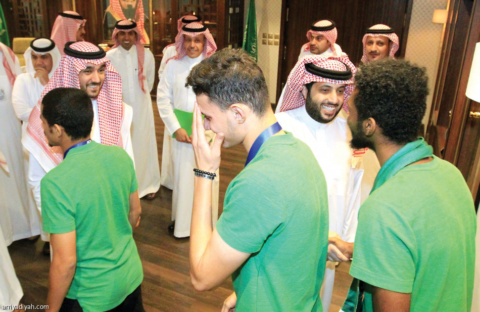 العمار يعترف بالجميل