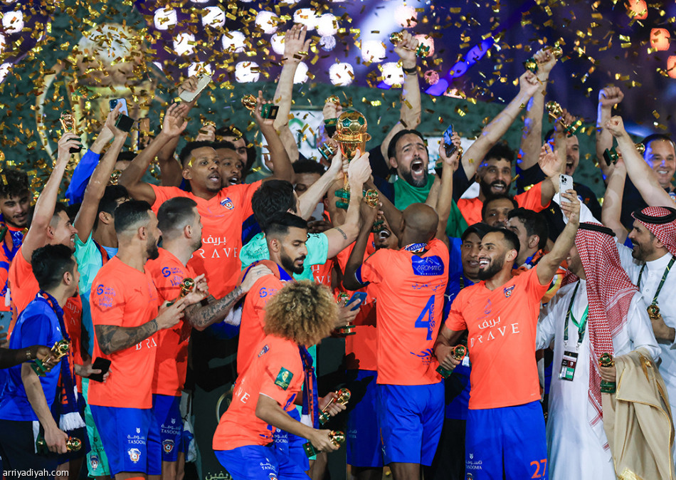 الفيحاء البطل خلطهم
وخطف الذهب