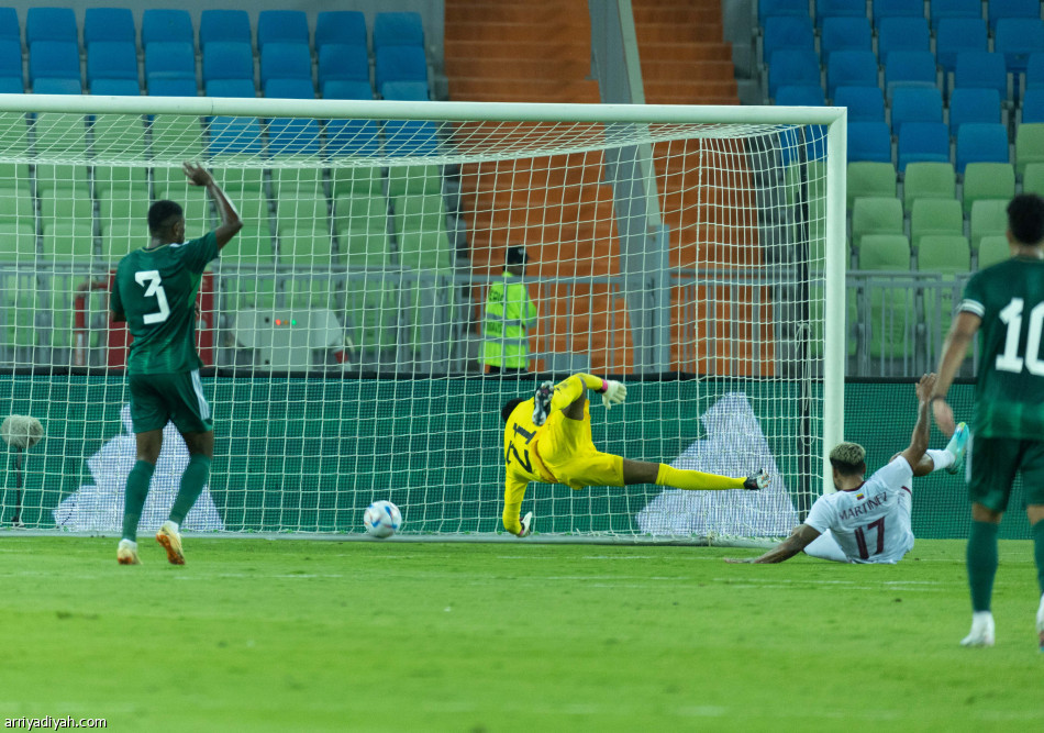 الأخضر يفتتح تجريبيات 2023 بخسارة فنزويلا