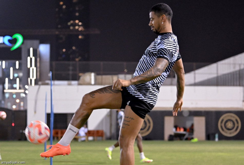 الشباب يعود.. والحربي يجري تدريبات خاصة