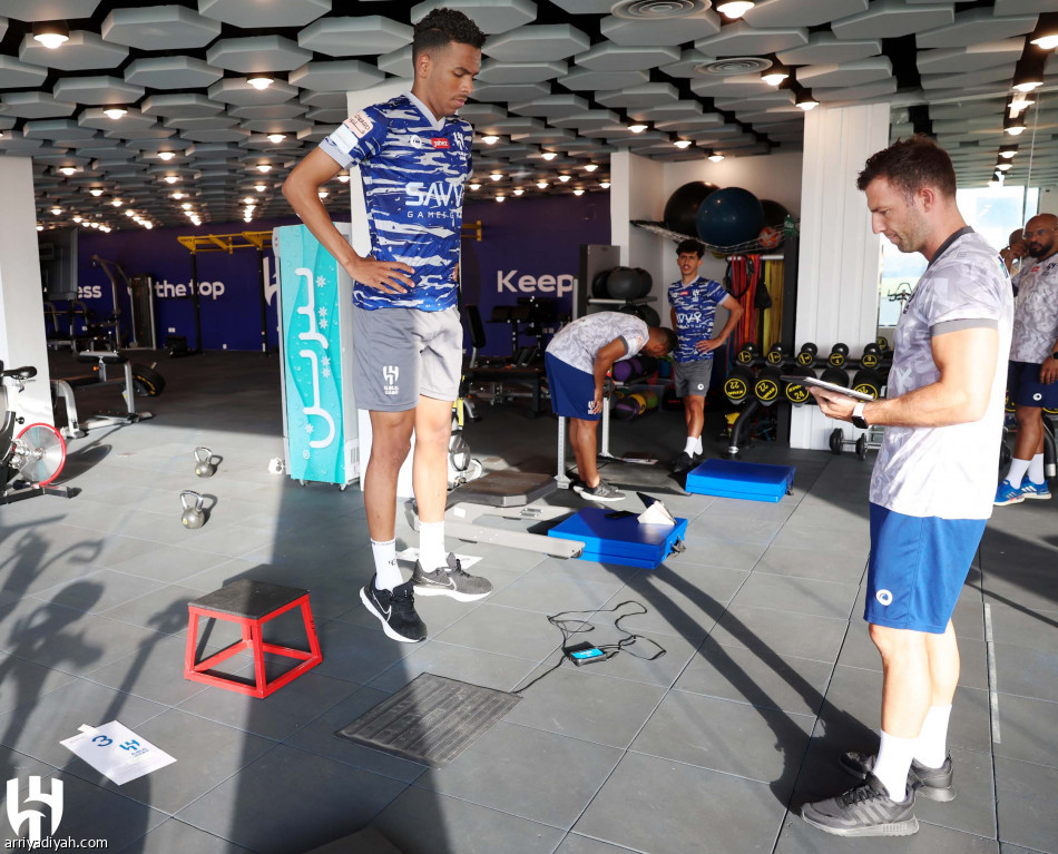 الهلال.. 
فحوص وقياسات
بدنية