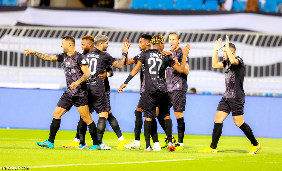 رباعية الخليج 
تعيد سيناريو 2015