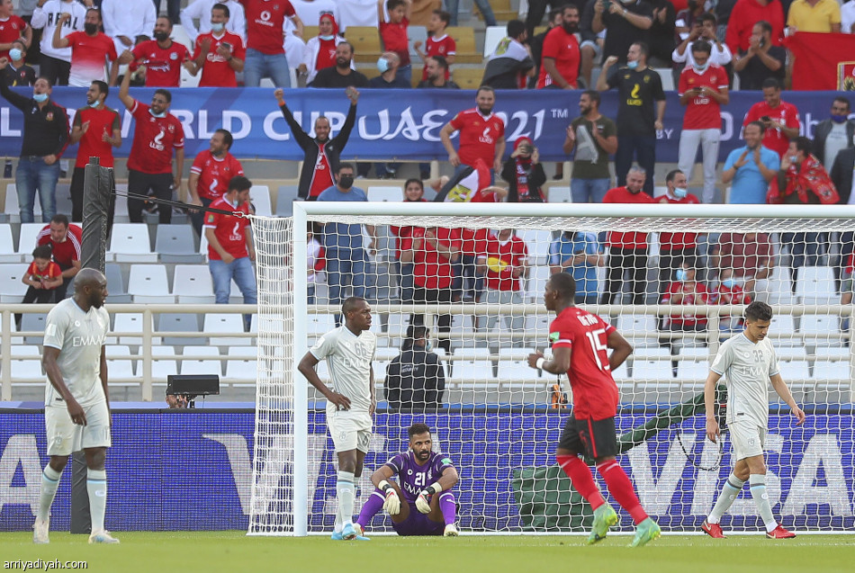 الهلال يخسر برباعية.. ويحل رابعا