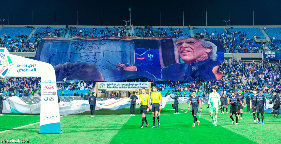 البالون الأزرق..
البليهي يسبق نكونكو